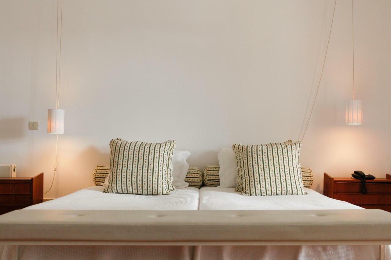 Pensao Favorita Hotel Porto Kültér fotó